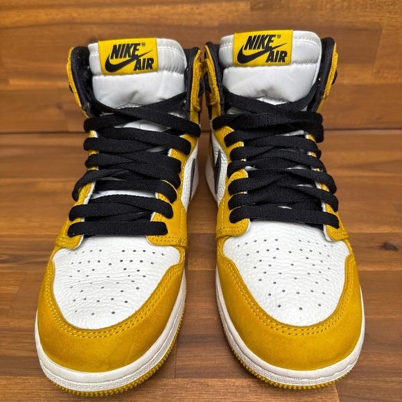 Nike Air Jordan 1 Retro OG GS Size 5Y Yellow Ochre Black Sail FD1437 701 - Picture 2 of 13